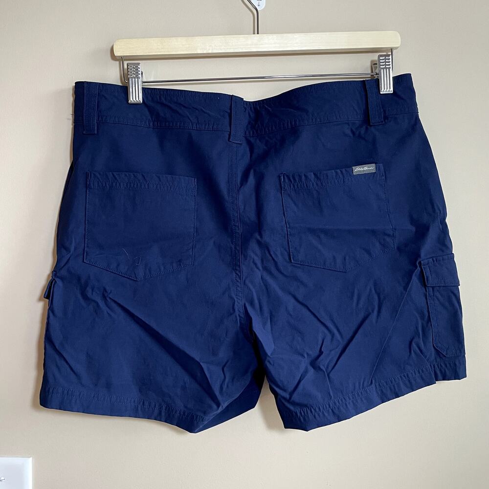 Eddie Bauer navy blue summer shorts women's size 14 nylon pockets 4.5 inseam - Picture 6 of 6
